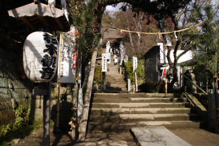 杉本寺の参道